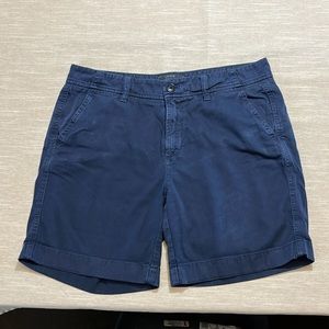 J. Crew Chino navy blue shorts. Size 6. Waist 16”. Inseam 6.5”.